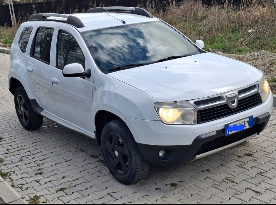 Vând Dacia duster 1.5dci 110cp euro5