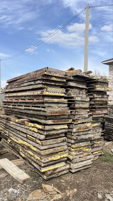 Продам колонны и болясины