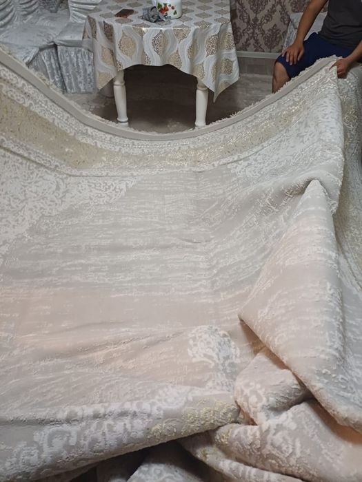 Продам ковер 350×600