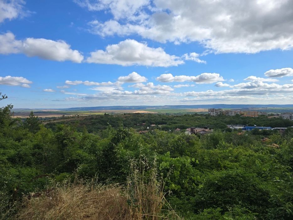 Продава се Парцел в Горна Оряховица - 6374 кв.м за 2 €/кв.м - Снимка #2