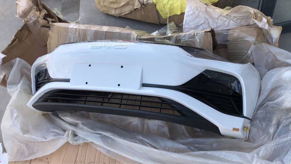 Byd E2 кузовные  и ходовые запчасти оптика и фары