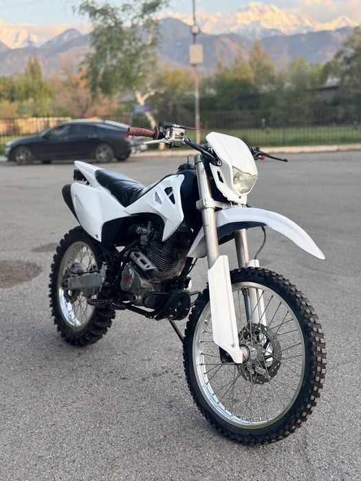 Продам эндуро 06 250 кубов