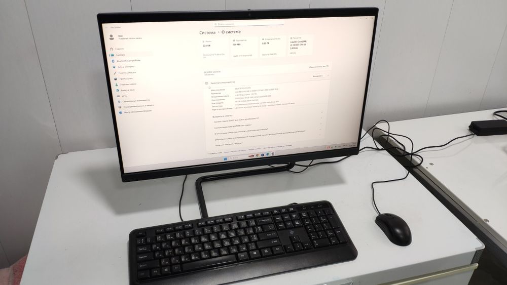 Lenovo моноблок компьютер состояния отличное intel core i3