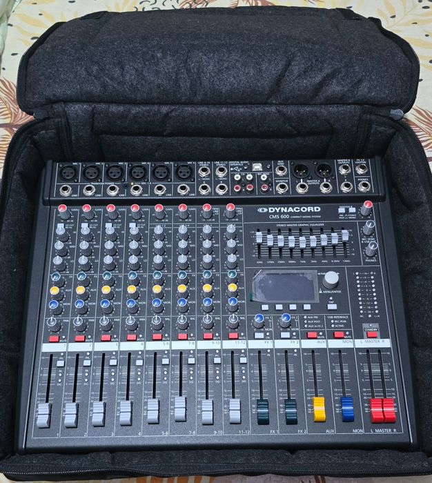 Geanta transport ( husa ) mixer dynacord