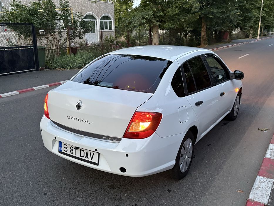 RENAULT Symbol 2012 — imagine 5