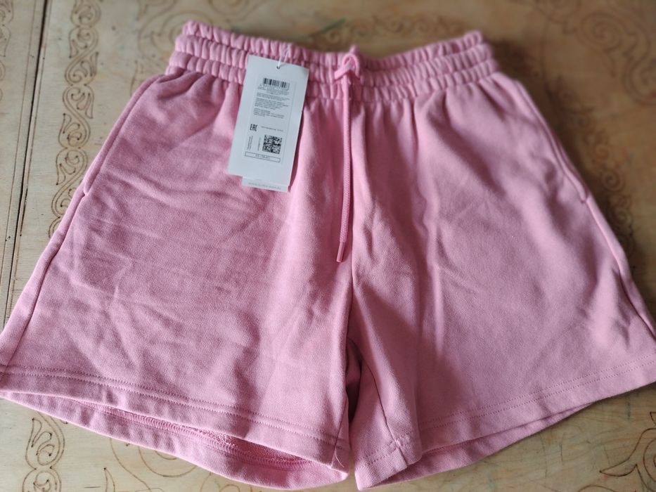 Қыз балаға киімдер