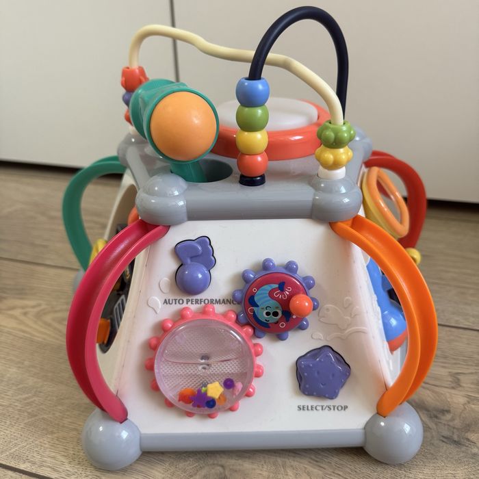 музыкальный бизиборд