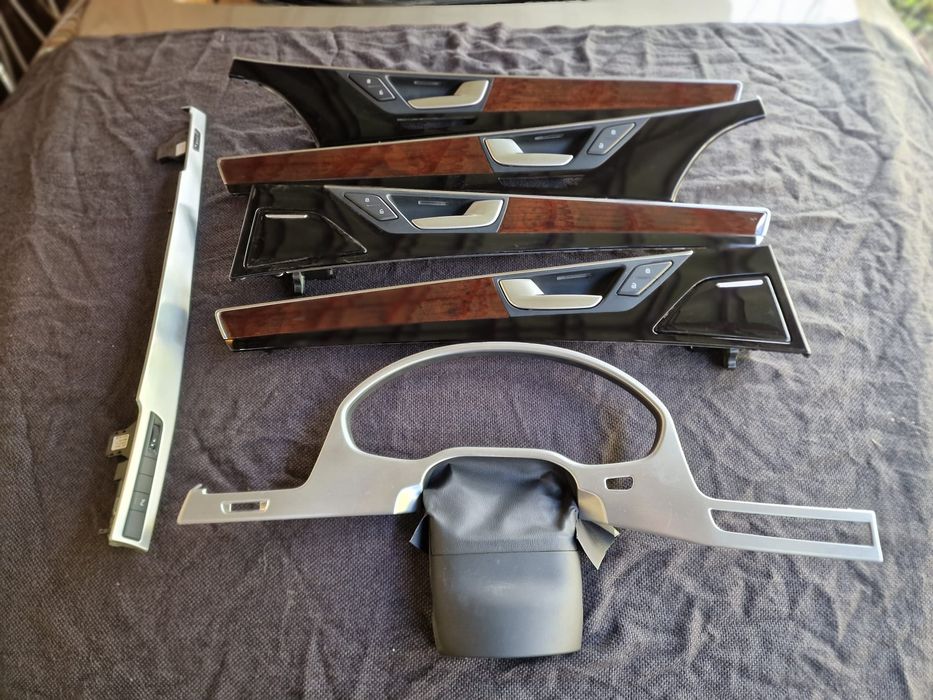 Audi A8 Trimuri/Ornamente de lux,set complet, materiale premium