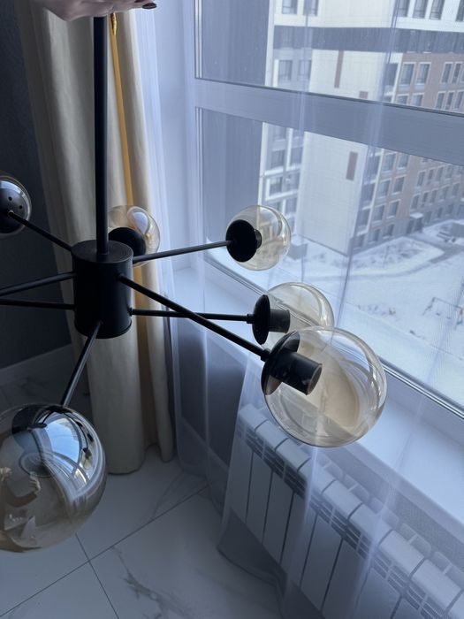 Люстра трендовая «Молекула»