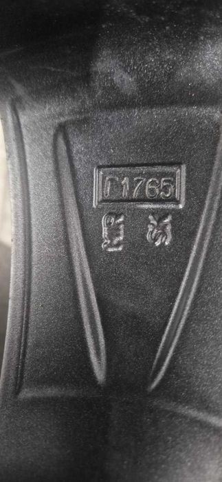 Джанти DEZENT 5х115  и гуми Dunlop Winter Sport 5 225/55R17