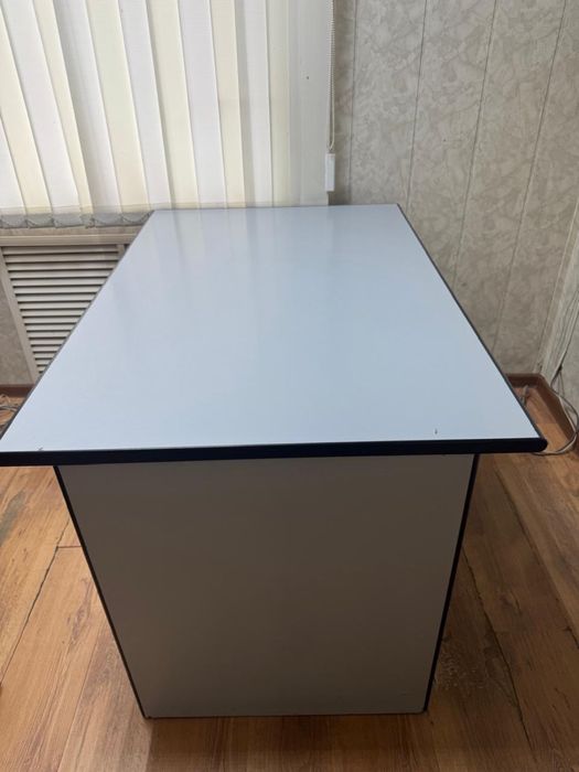 Продам офисную мебель