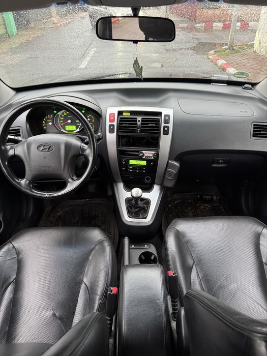 Vand sau schimb Hyundai Tucson cu moto