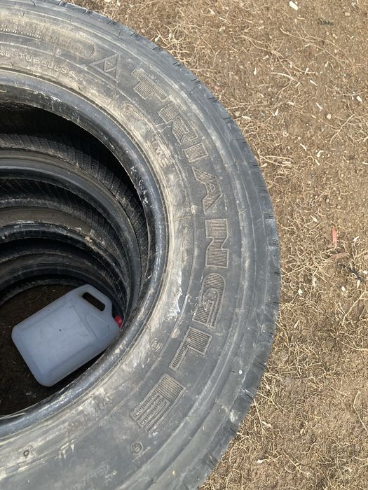 Ризина б/у 235/75 R17.5