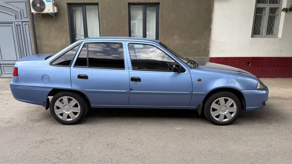 Nexia 2  1.6 Metan