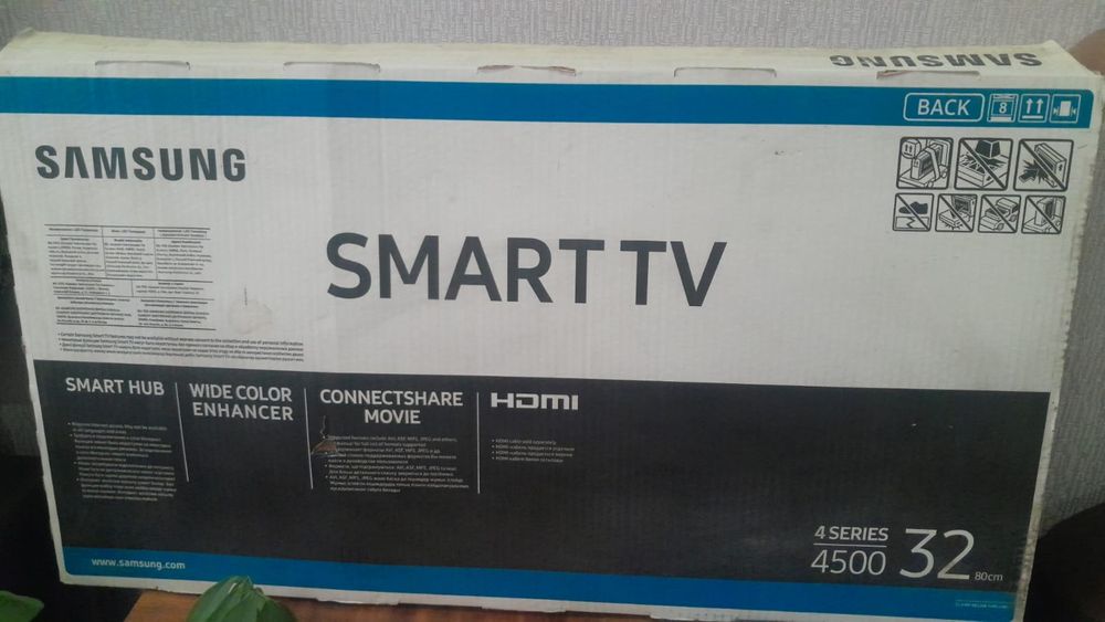 Продам смарт телевизор