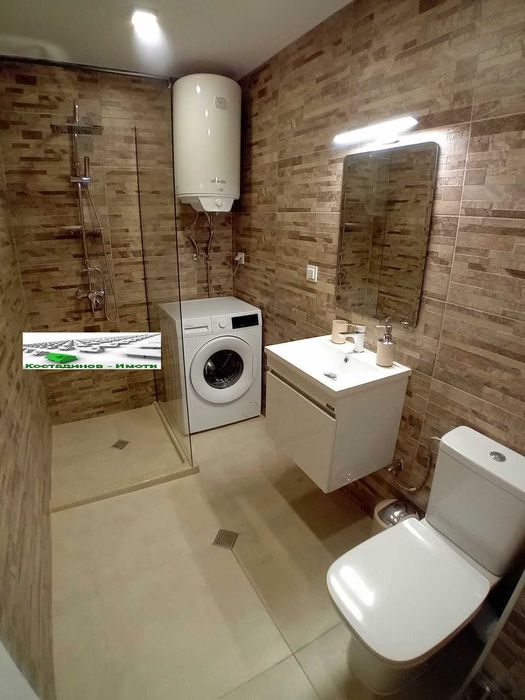 Продава се Тристаен апартамент в Пловдив, Кючук Париж - 68 кв.м за 2471 €/кв.м - Снимка #15