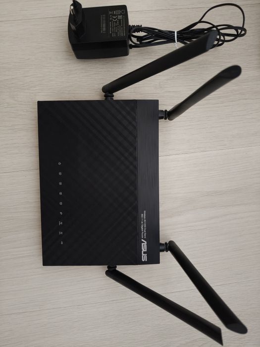 Router Asus AC1200G+