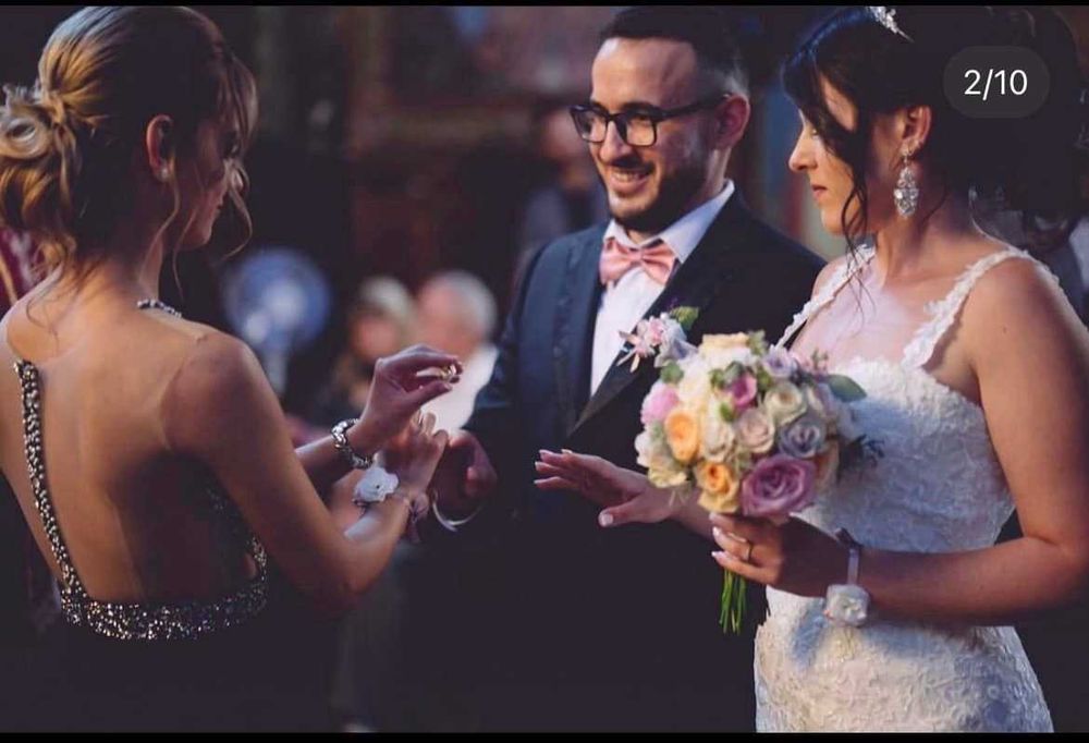 Официална рокля с кристали и цепка встрани, размер S (/XS)