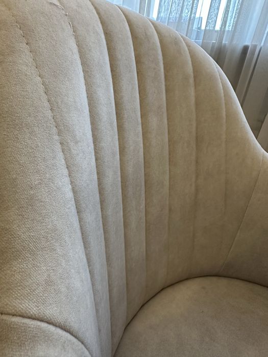 Стол искусственный мрамор и дерево