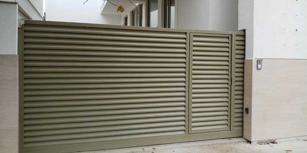 Garduri din panou stil jaluzele de diferite modele si dimensiuni