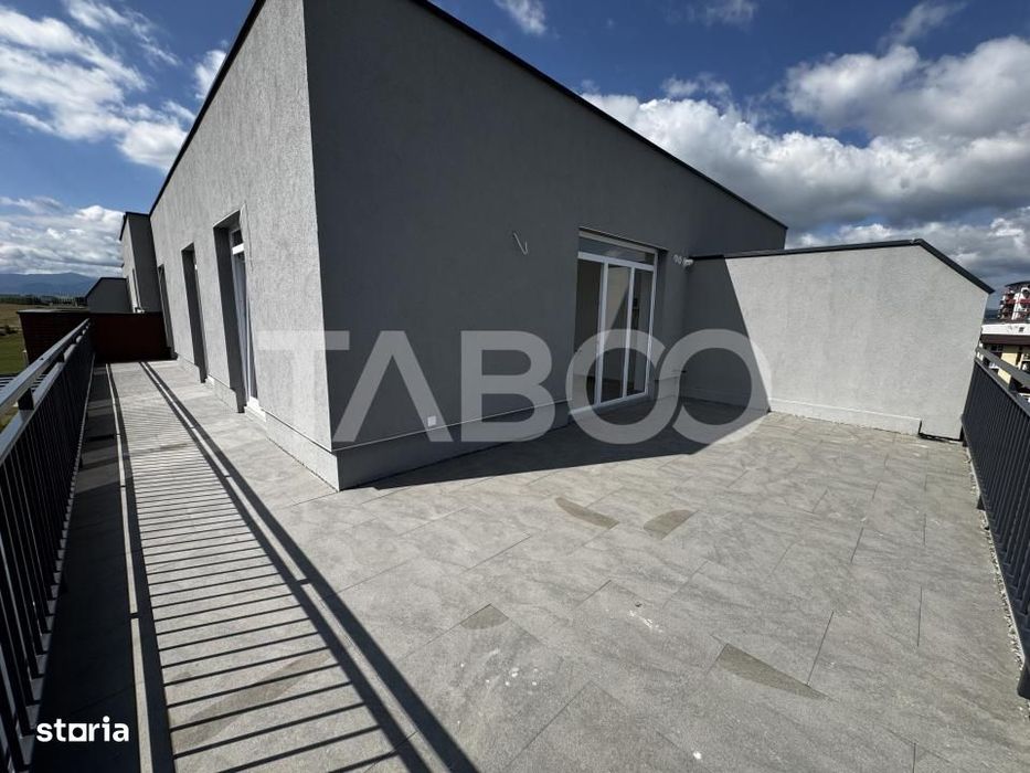 Penthouse LA CHEIE cu 3 camere 2 bai terasa 43 mp si parcare subterana
