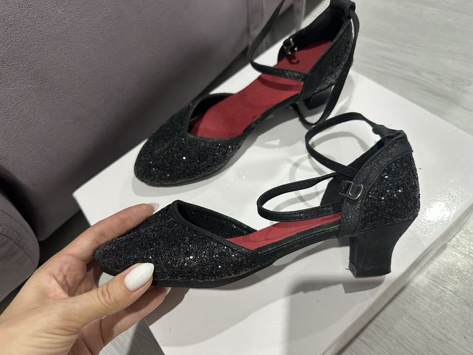 Платье для девочк