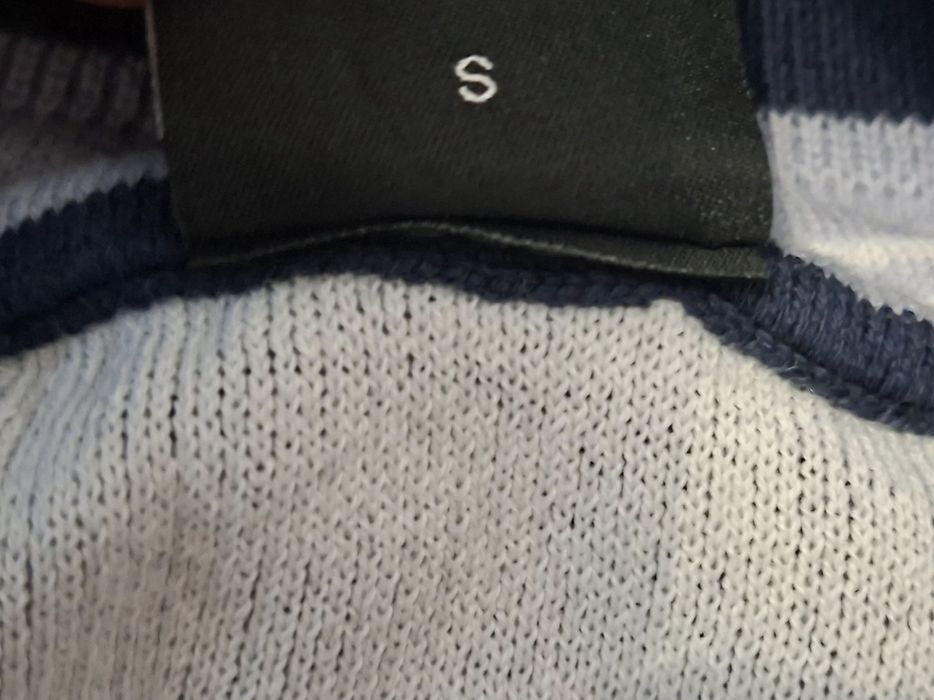 Boss-Ориг.пуловер Нов!!!