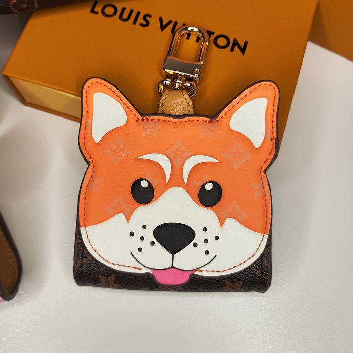 Louis Vuitton Ключодържател - (LV Keychain)