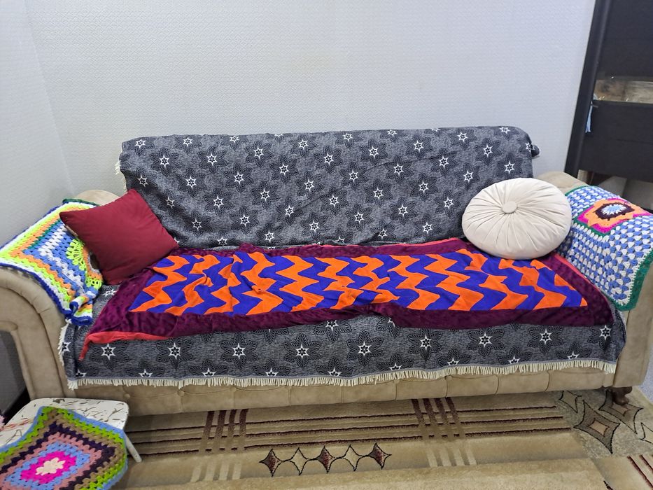 Продам диван  в отличном состоянии