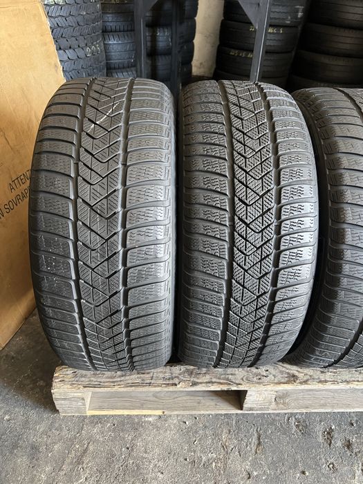 4 anvelope iarna 245/45/18 Pirelli DOT 2025!