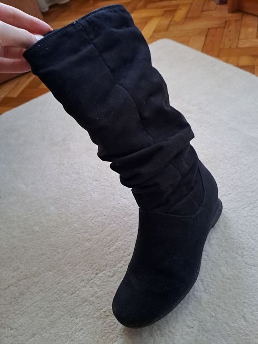 Cizme imitatie piele intoarsa mărimea 36