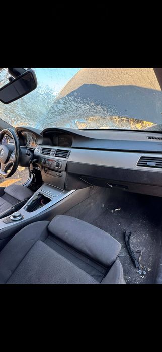 Piese/dezmembrez bmw seria 3 e90 318i 320i