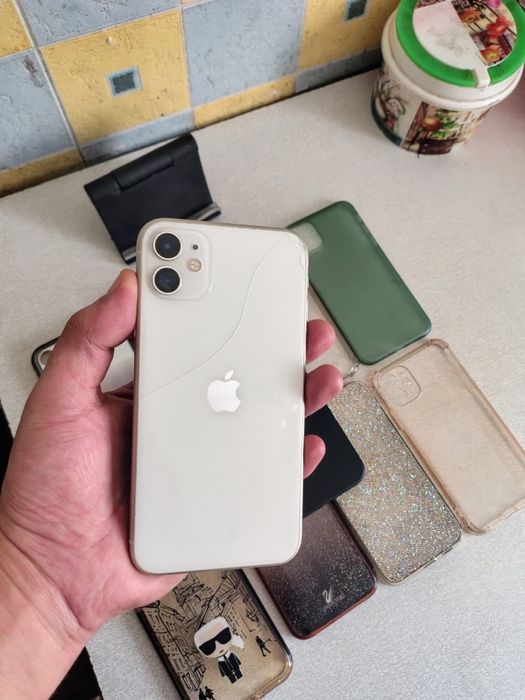 iPhone 11 без ремонта 128гб обмен