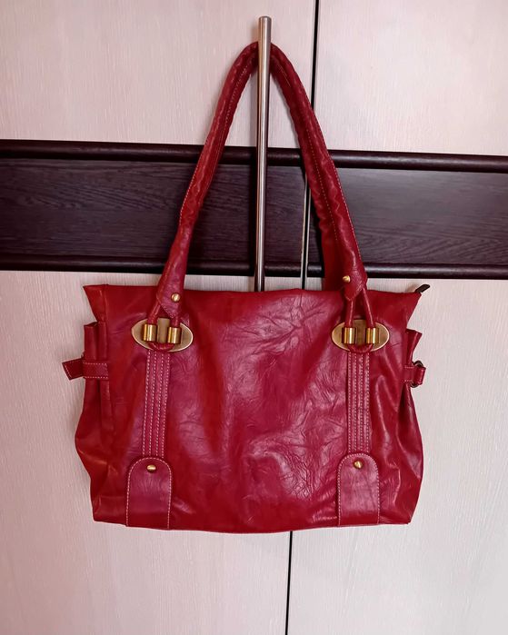 Кожена дамска чанта