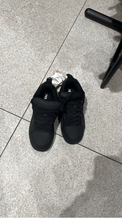 Новые кроссовки кеды Зара