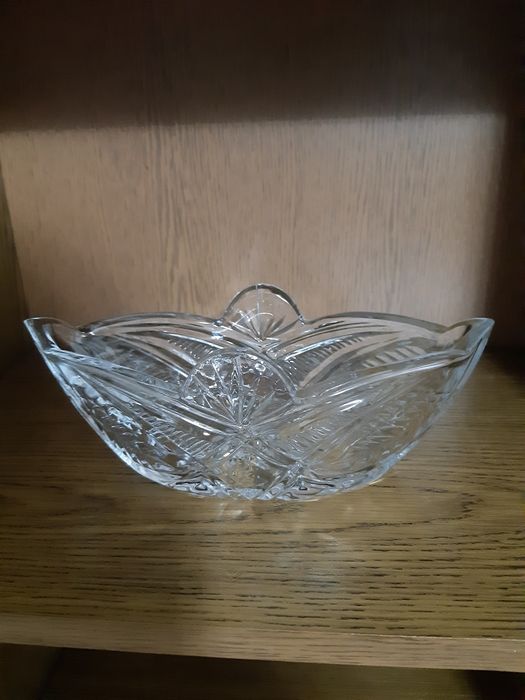 Продам вазы хрустальные