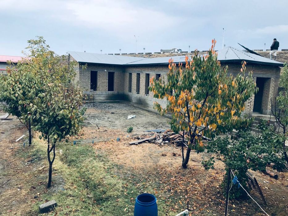 Тезда! Ховли сотилади