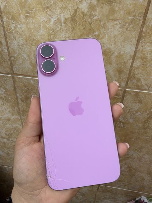 Se vinde Iphone 16 Plus
