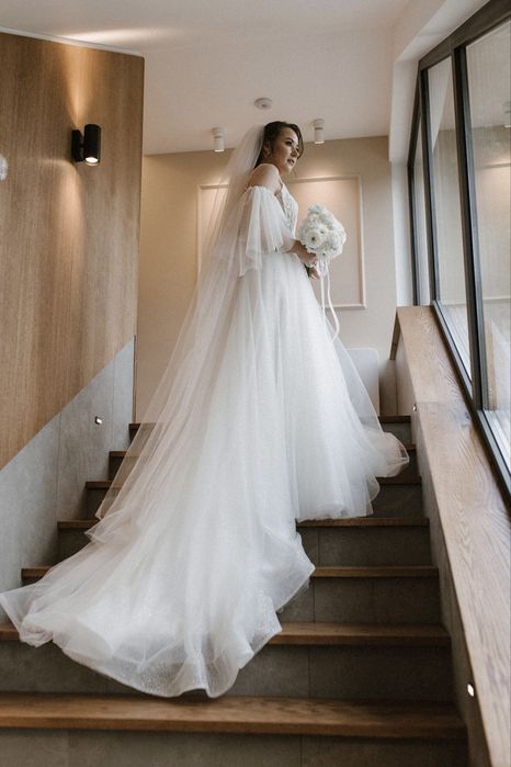 Булчинска рокля Tina Valerdi