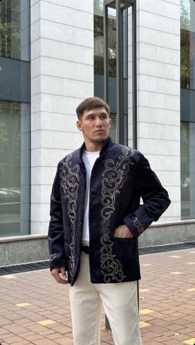 Национальные взрослые костюмы