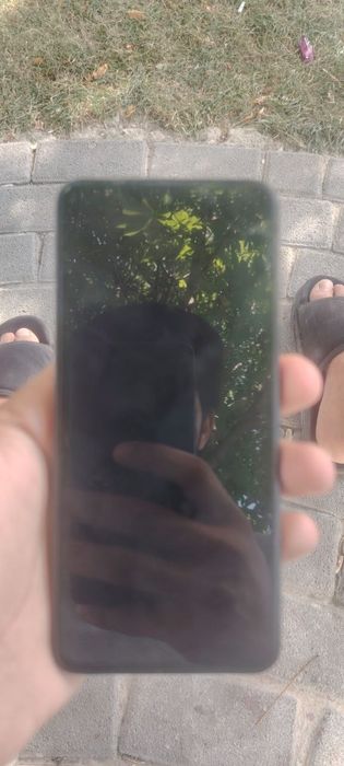 REDMI NOT 11 sotladi