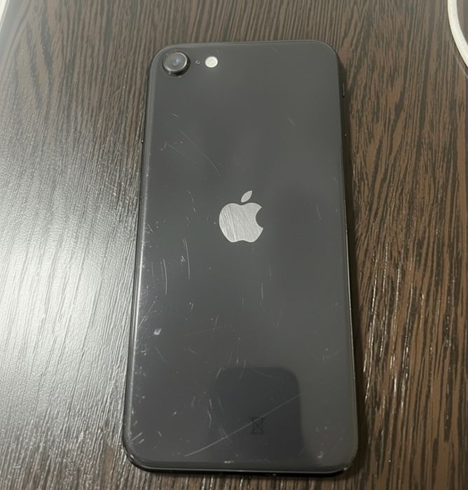 iPhone SE2  128GB