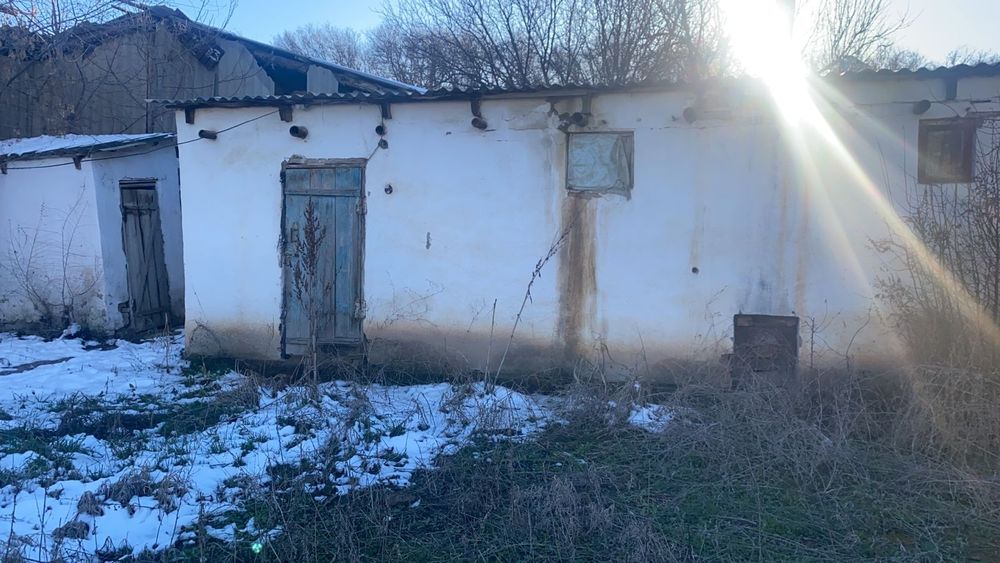 Үй сатылады, 8 сот.
