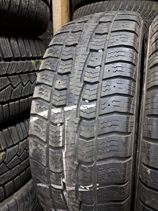 Anvelope second iarna 215 65 R16C Cooper 8.5mm