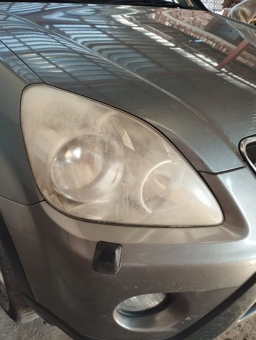 Пастиране и полиране на фарове