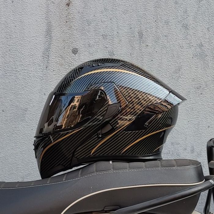 Мото шлемы широкий выбор