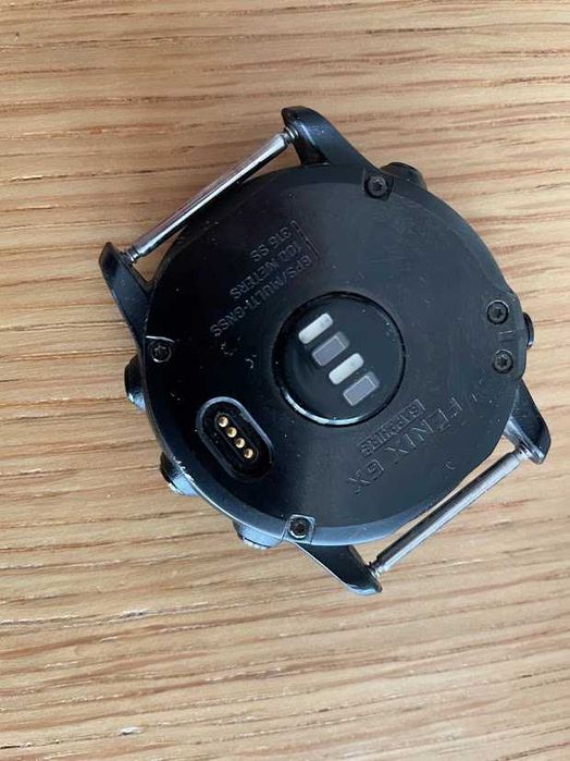 Garmin Fenix 6x на части