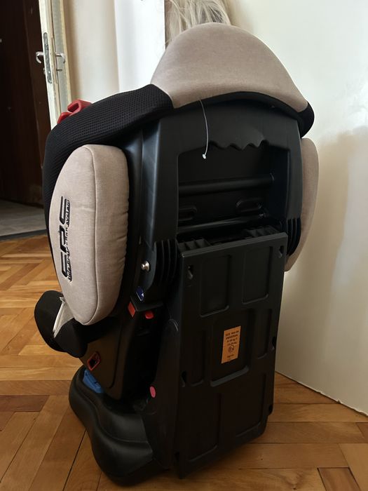 Кошче за кола на lorelli