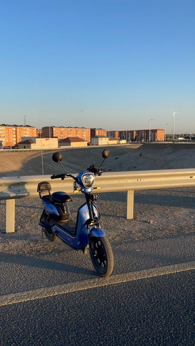 Скутер Ск8,800W 16дюм
