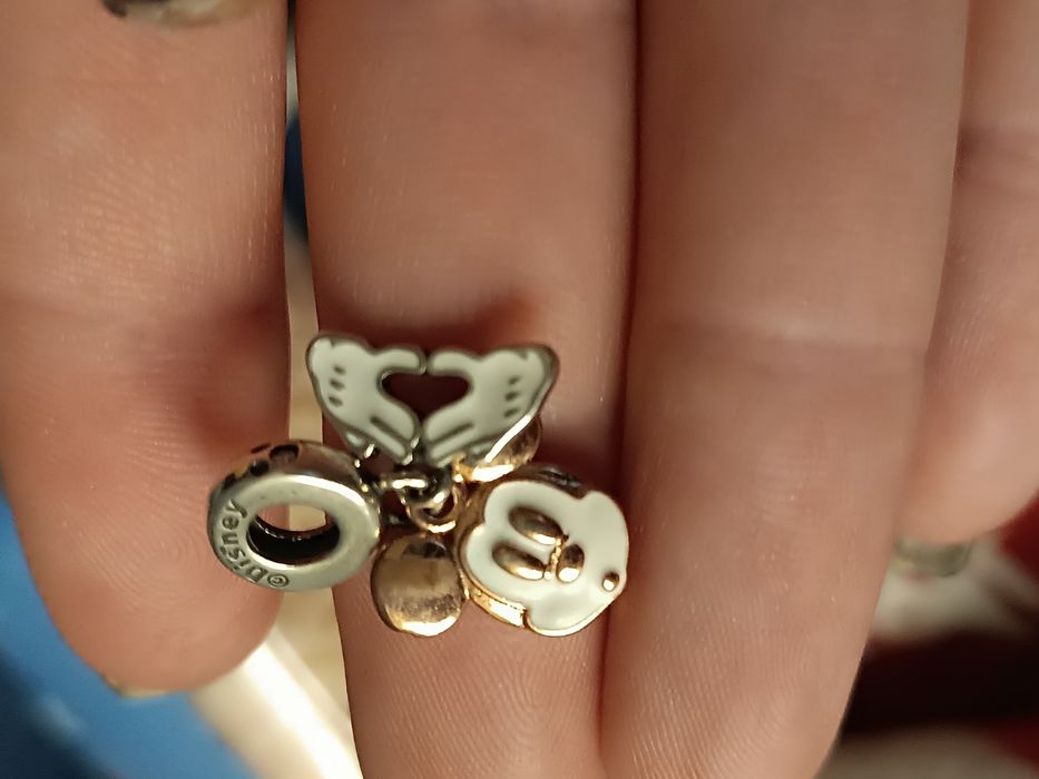 Талисмани и гривни Пандора